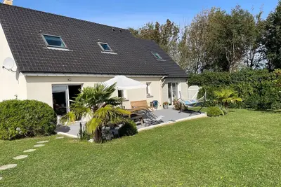 Image de Maison La Sauge, havre de paix Ă 350m de la mer avec un beau jardin, plein sud.