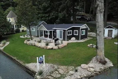 Image de Hansel of The Shiny Pebble Cottages