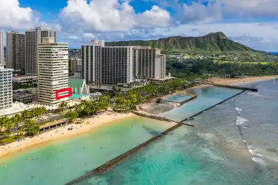 Image de Ocean Front Waikiki - Best Views!