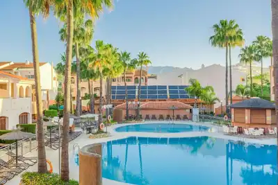 Image de Modern 1-Bed Apartment | Costa del Sol | Sleeps 4