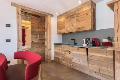 Appartement \"Majon Baticher\" avec vue sur les montagnes, balcon et Wi-Fi