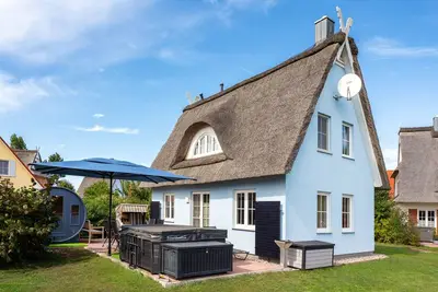 Image de Vacation home for 5 guests with 80m² in Hohenkirchen Ot Beckerwitz (147660)