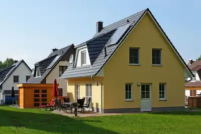 Image de Ferienhaus für 8 Gäste mit 101m² in Glowe
