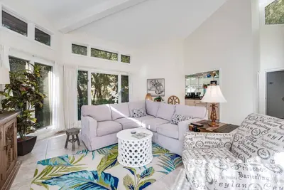 Image de Cozy Courtside Villa |Omni Amelia Island Plantation | Pool | Walkable | Beach Gear |Dog Friendly