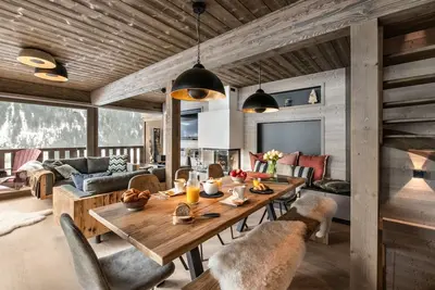 Image de Chalet 10 pers. - Spa, Sauna, Proche Centre et Téléphérique
