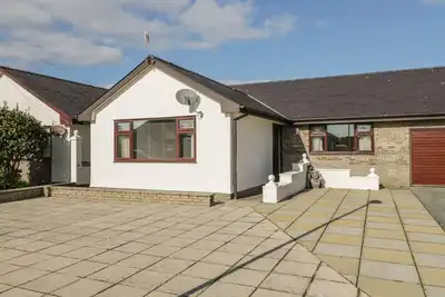 Image de Rhos Deiniol, pet friendly, country holiday cottage in Morfa Bychan