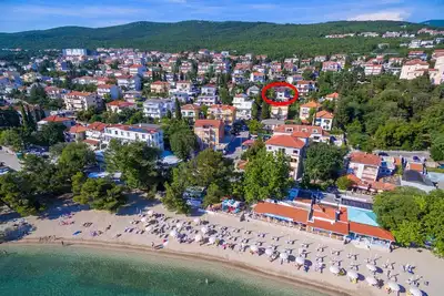 Image de Appartement de vacances Crikvenica pour 2 - 5 personnes avec 2 chambres à coucher - Appartement de v