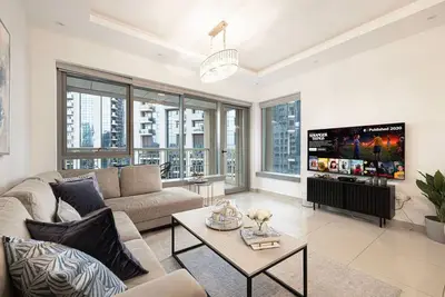 Image de Luxury 3br Downtown Dubai Apartment with Burj Khalifa Views