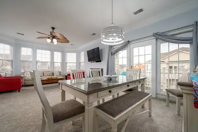 Image de Family-Friendly Villa-Bayside Bethany Lakes-Pools, Hot Tub, Tennis, Gym. . More