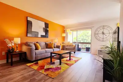 Image de The Perfect Shiny Condo