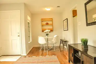 Image de Brigh light and warm house with yard