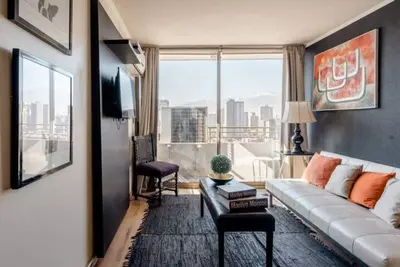 Image de A2 lindo y comodo 2d 2 B full equipado hasta 6 pax metro en la puerta