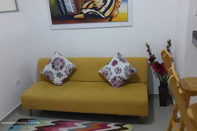 Image de Sparkling New, Cozy, Centrally Located