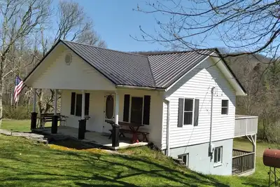 Image de Nicely located, Cozy, Pet Friendly cottage in beautiful Lake Toxaway, Nc