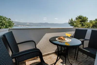 Image de Spacious apt with big patio, terrace&great sea view