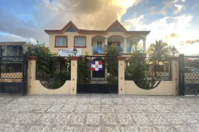 Image de Brand new colorful villa style apartment/hotel