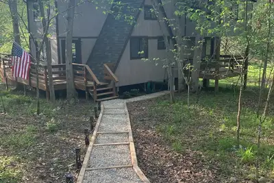 Image de Stunning Lakeside Retreat at Innsbrook w\/ Swing, Canoe and 3 Kayaks