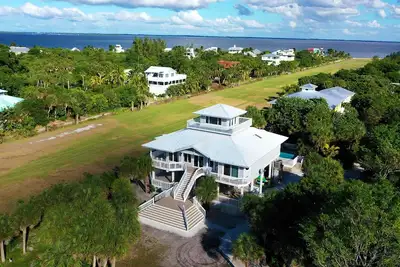 Image de Gulf of America Beach House, Private Pool, 360 Island Views Airstrip Membership