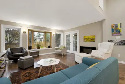 Image de Stylish east downtown house with easy river access