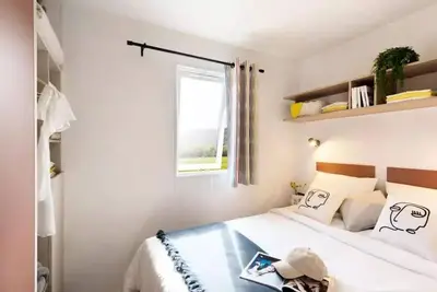Image de Le Titania - 2 Schlafzimmer - Klimaanlage - Tv 5 Personen