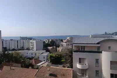 Image de 3 pièces près des plages de Juan avec parking