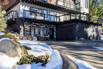 Image de Large Single Family House Close to beach and Ski Resort