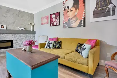 Image de Why stay in a Hotel? Gorgeous & Serene 4br City Escape in San Jose, Ca