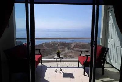 Image de Oceanfront beautiful Condo