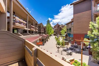 Image de Flurry by AvantStay | Tahoe Donner Home w/ Access to Northstar Resort Community