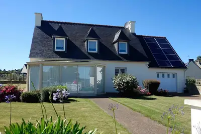 Image de Maison De Pors Guyon Situee A 50m De La Plage, 4 Chambres Avec Vue Mer