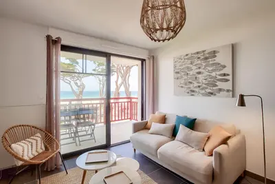 Image de Bel appartement pour 2 face mer