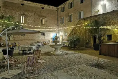 Image de Grand domaine pour 35 personnes