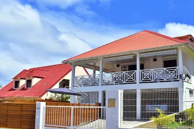 Image de Villa 4 chambre avec piscine Ă 2 mn de la plage