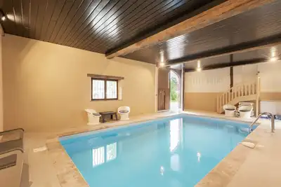 Image de So Villa Ricardière (89) - Piscine intérieure - Basket - 2h Paris - 30p.