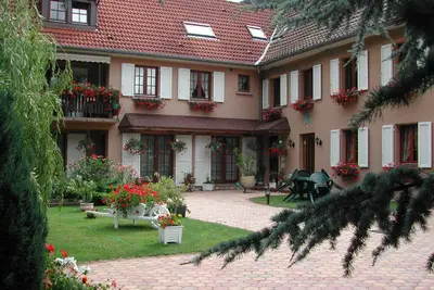 Image de Gîte chez Jean-Pierre \" Les Hirondelles\" F2- 100€ pour1 nuit ( 2nuits min)