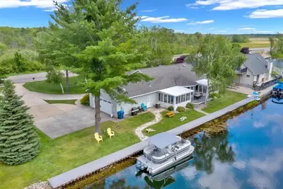 Image de Houghton Lake Getaway w/ Pontoon