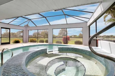 Image de Feels Like Home - w/ Heated Pool Book Now!