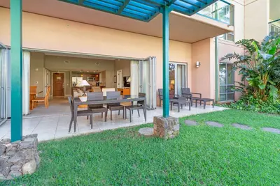 Maui Resort Rentals: Honua Kai - 4 Total Bedrooms, Ground Floor, Steps to Pools, Beach, BBQs, Partial Ocean Views from Lawn Area!