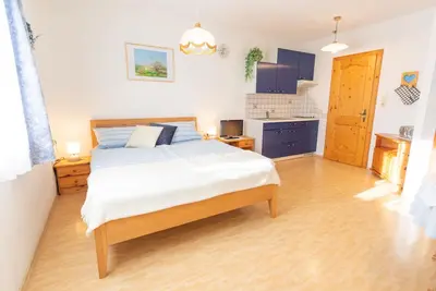 Image de Vacation apartment (25 sqm) with balcony and view of the town of Waidhofen