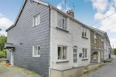 Image de Cysgod Y Coed, pet friendly, character holiday cottage in Tre'r Ddol