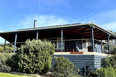 Image de Venus Blue - a charming beach inspired family retreat.