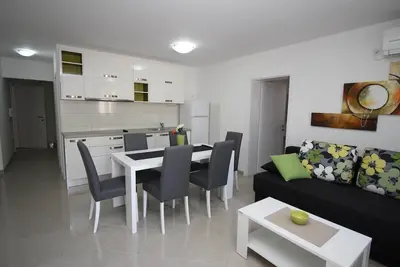 Image de Appartement de vacances Baška pour 1 - 4 personnes avec 2 chambres à coucher - Appartement de vacanc