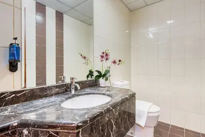 Image de Rh- Downtown Pad; Walk to Dubai Mall, Burj Khalifa
