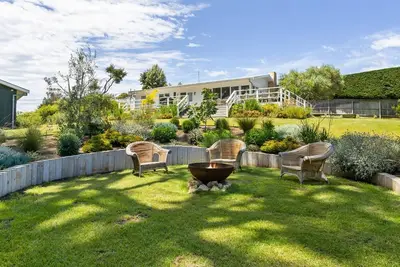 Image de Waiora Portsea beach house