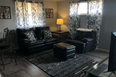 Image de Cozy 1 bedroom unit near the Fairgrounds
