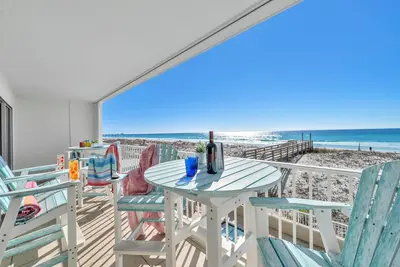 Image de 216 | Free Beach Svc + Beach Towels + Milkshake Machine