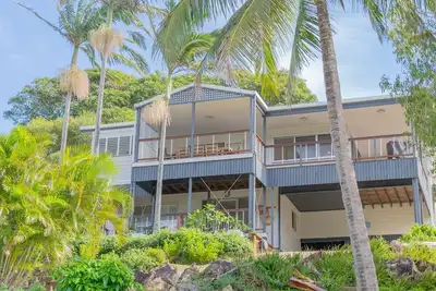 Image de The Palm House | 4 Bedroom 3 bath | Sleeps 8