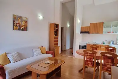 Image de Appartement de vacances Baška pour 1 - 5 personnes avec 2 chambres à coucher - Maison de vacances