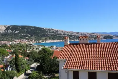 Image de Appartement de vacances Baška pour 1 - 5 personnes avec 2 chambres à coucher - Maison de vacances