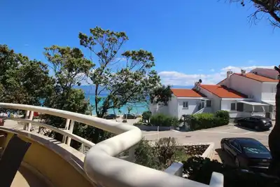 Image de Appartement de vacances Baška pour 1 - 5 personnes avec 2 chambres à coucher - Maison de vacances